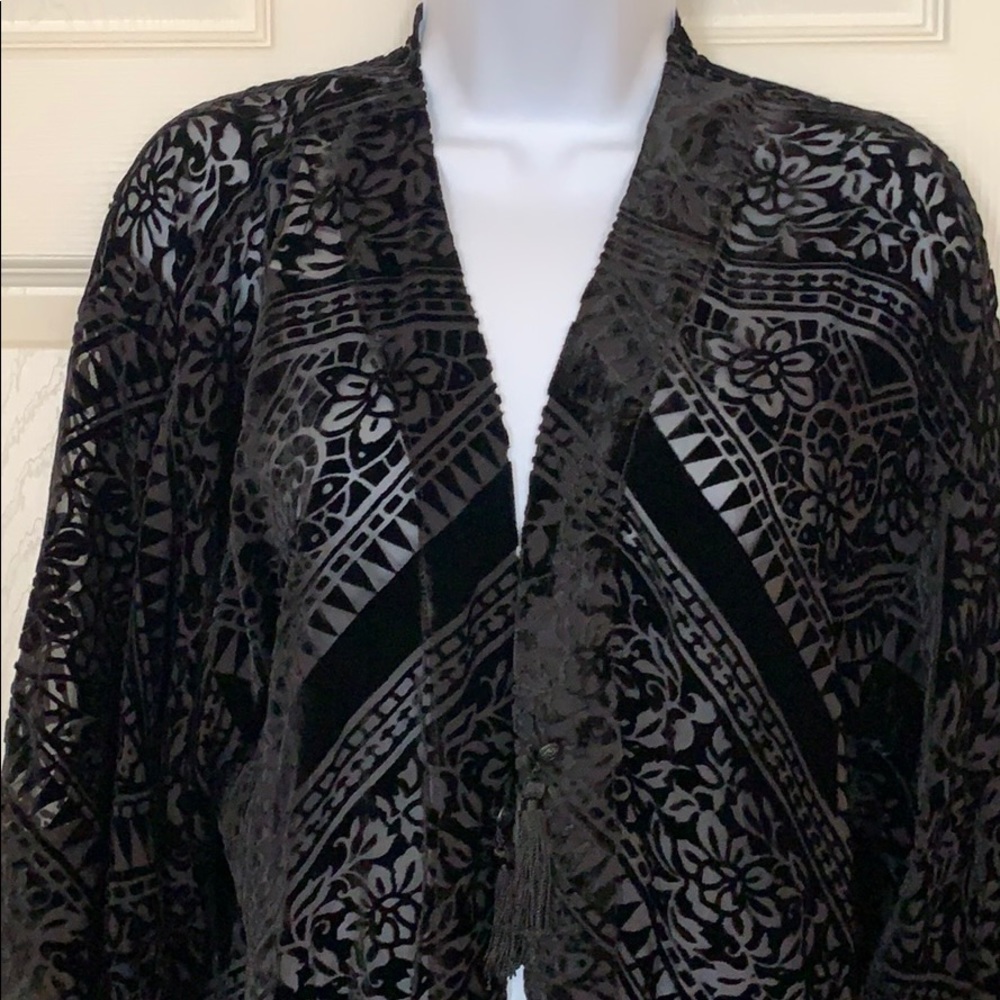 Johnny Was burnout kimono NWT - black